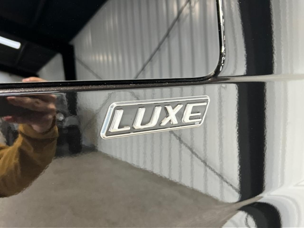 2023 Mercedes-Benz Sprinter 3500XD, 2024 Midwestern Design Luxe Cruiser Houston TX