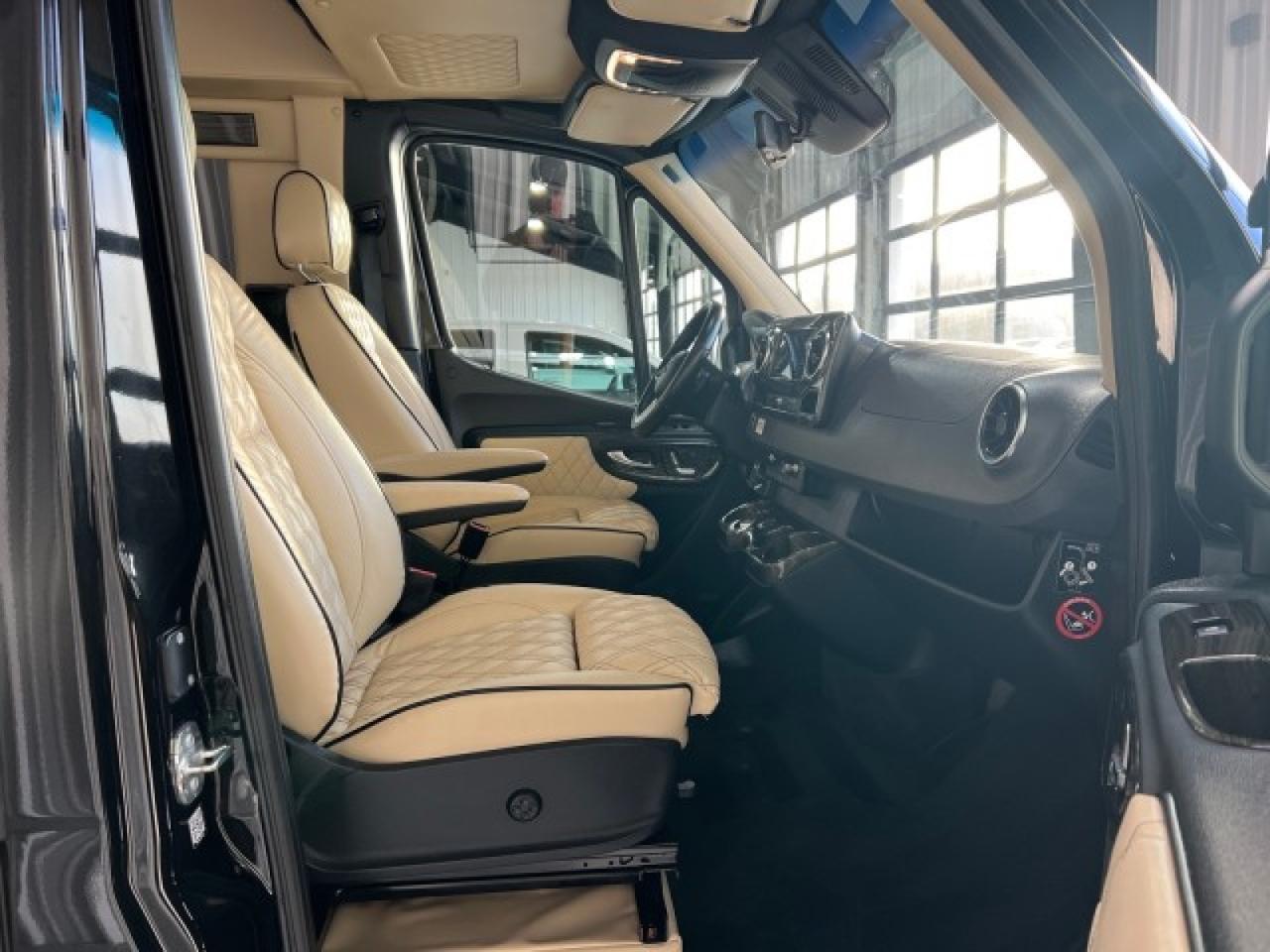 2023 Mercedes-Benz Sprinter 3500XD, 2024 Midwestern Design Luxe Cruiser Houston TX