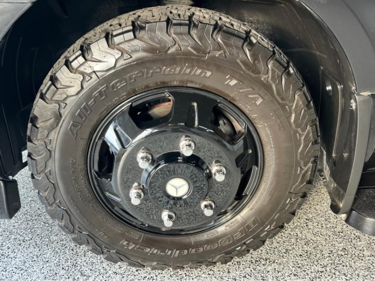 2023 Mercedes-Benz Sprinter 3500XD, 2024 Midwestern Design Luxe Cruiser Houston TX