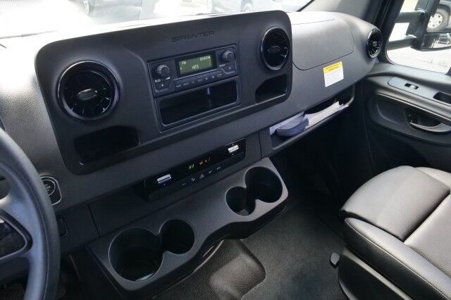 2023 Mercedes-Benz Sprinter 3500XD DRW / Knapheide Landscaper Body / Diesel! High Point NC