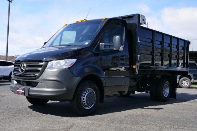 2023 Mercedes-Benz Sprinter 3500XD DRW / Knapheide Landscaper Body / Diesel! High Point NC