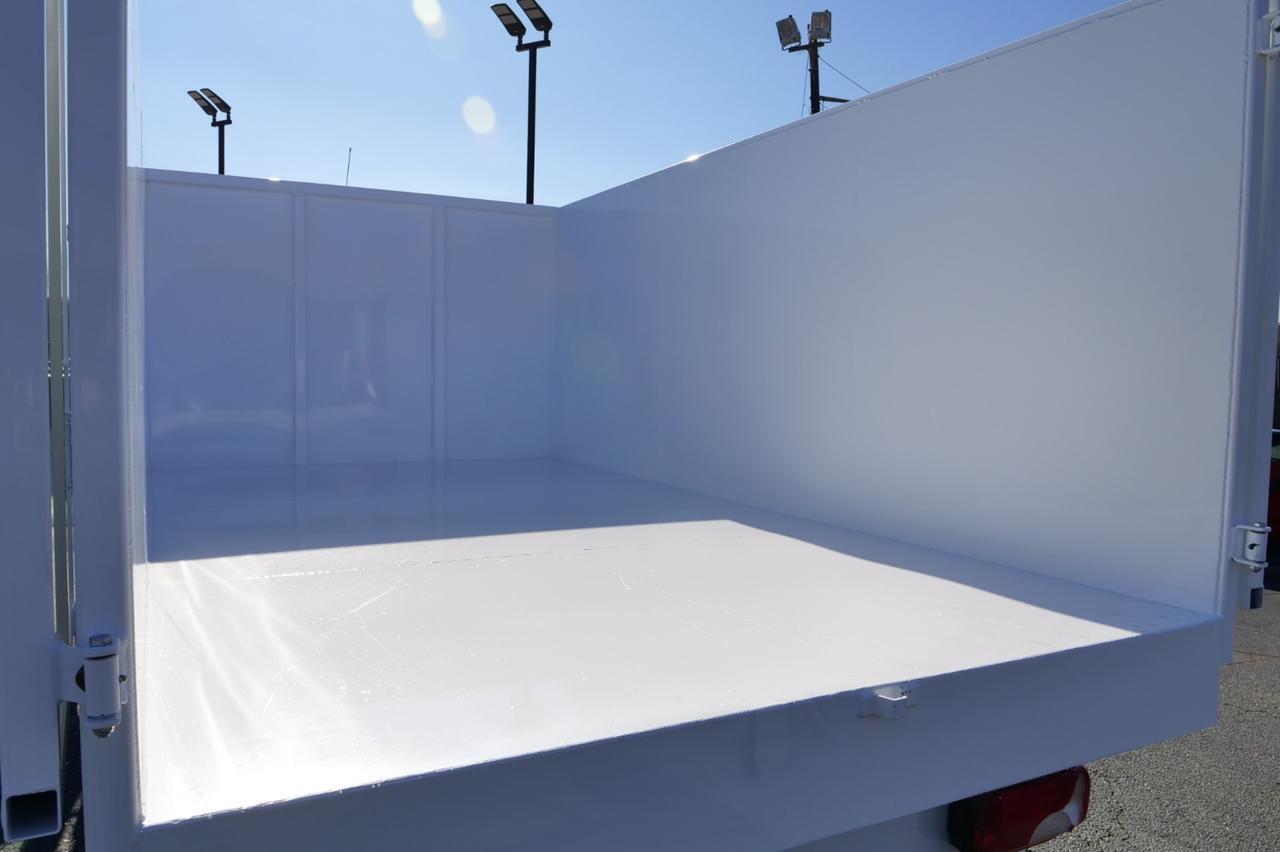 2023 Mercedes-Benz Sprinter 3500XD / Dump Bed / AWD / HO Turbo Diesel! Lincolnton NC