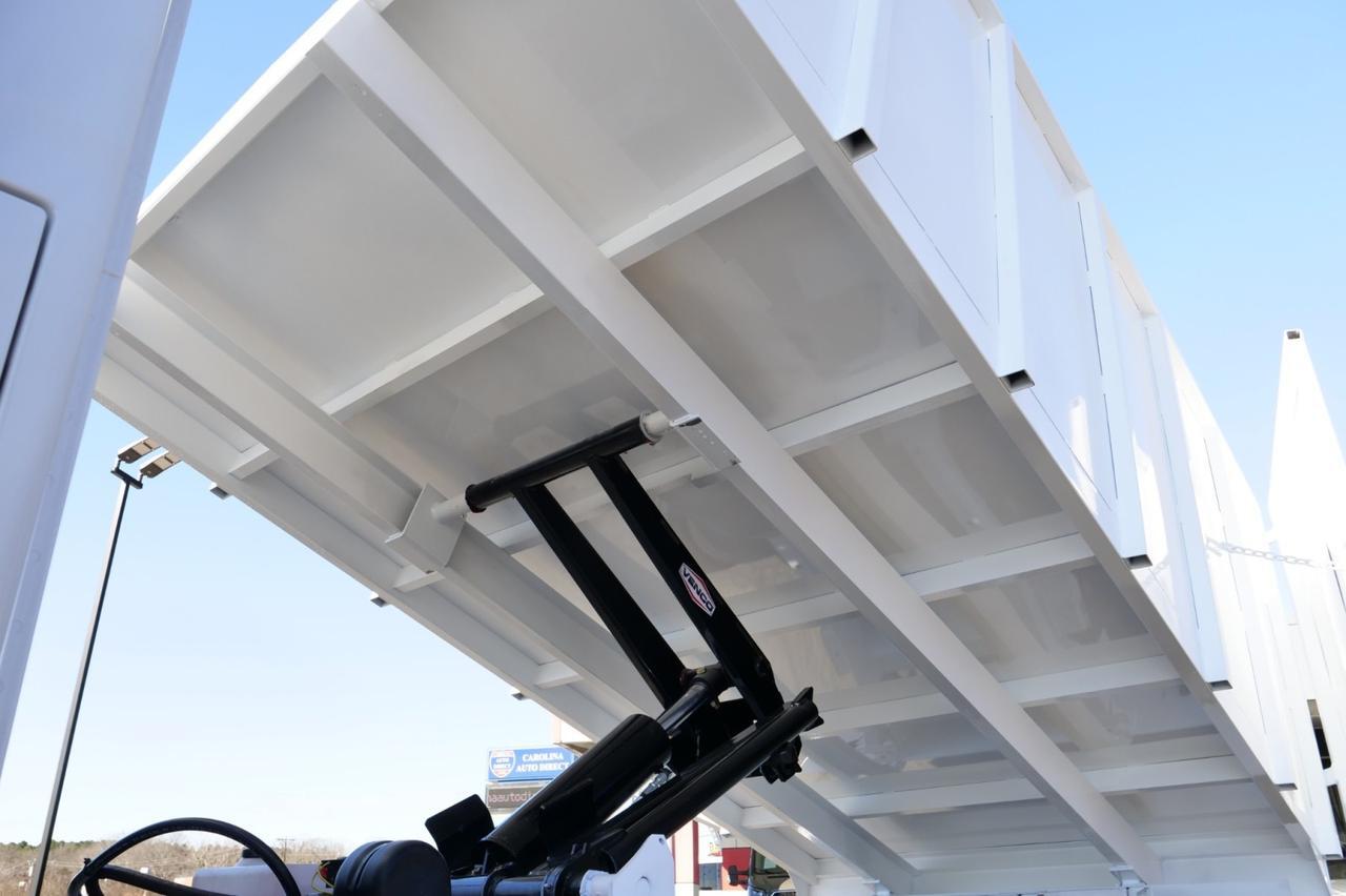 2023 Mercedes-Benz Sprinter 3500XD / Dump Bed / AWD / HO Turbo Diesel! Lincolnton NC