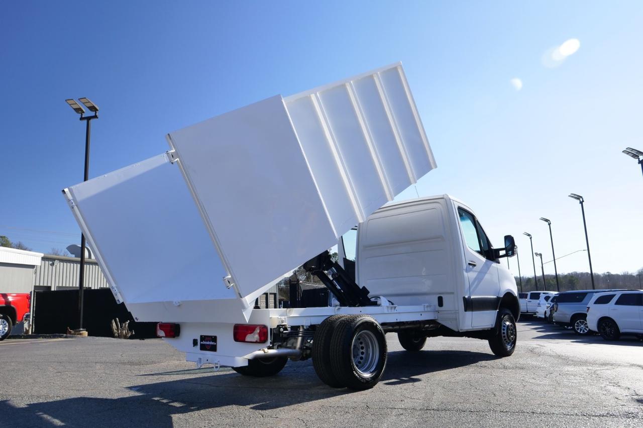 2023 Mercedes-Benz Sprinter 3500XD / Dump Bed / AWD / HO Turbo Diesel! Lincolnton NC