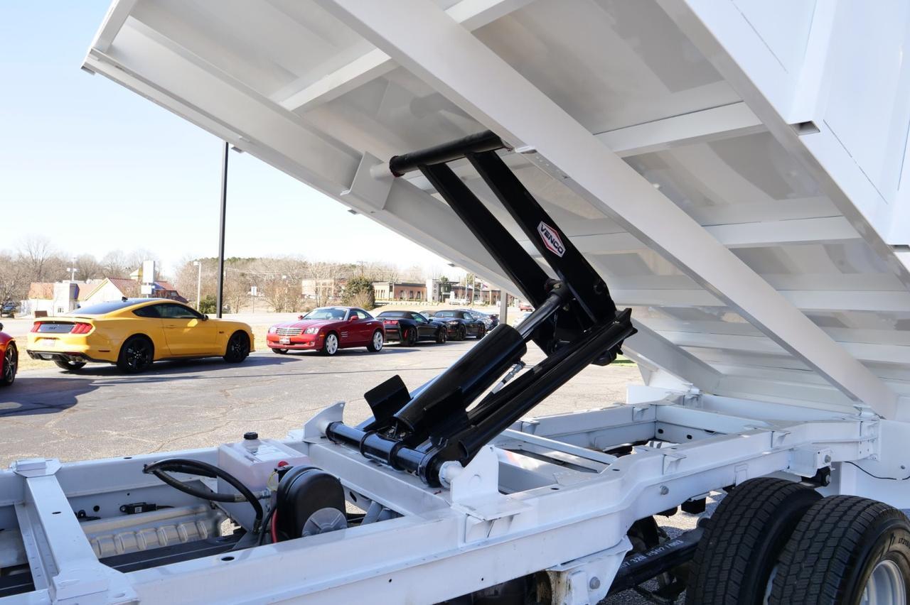 2023 Mercedes-Benz Sprinter 3500XD / Dump Bed / AWD / HO Turbo Diesel! Lincolnton NC