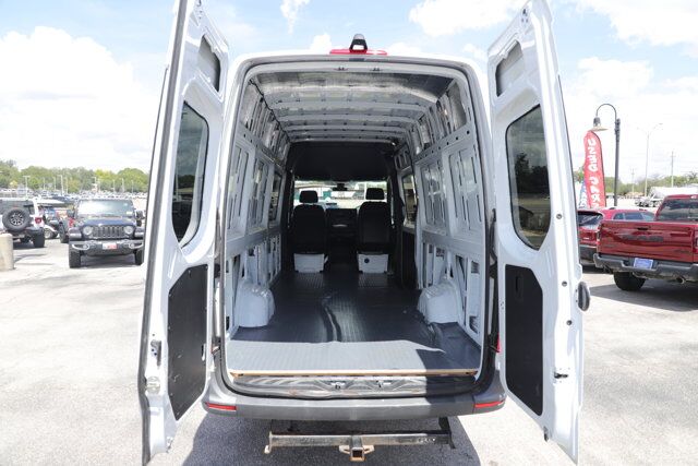 2023 Mercedes-Benz Sprinter Cargo Van New Braunfels TX