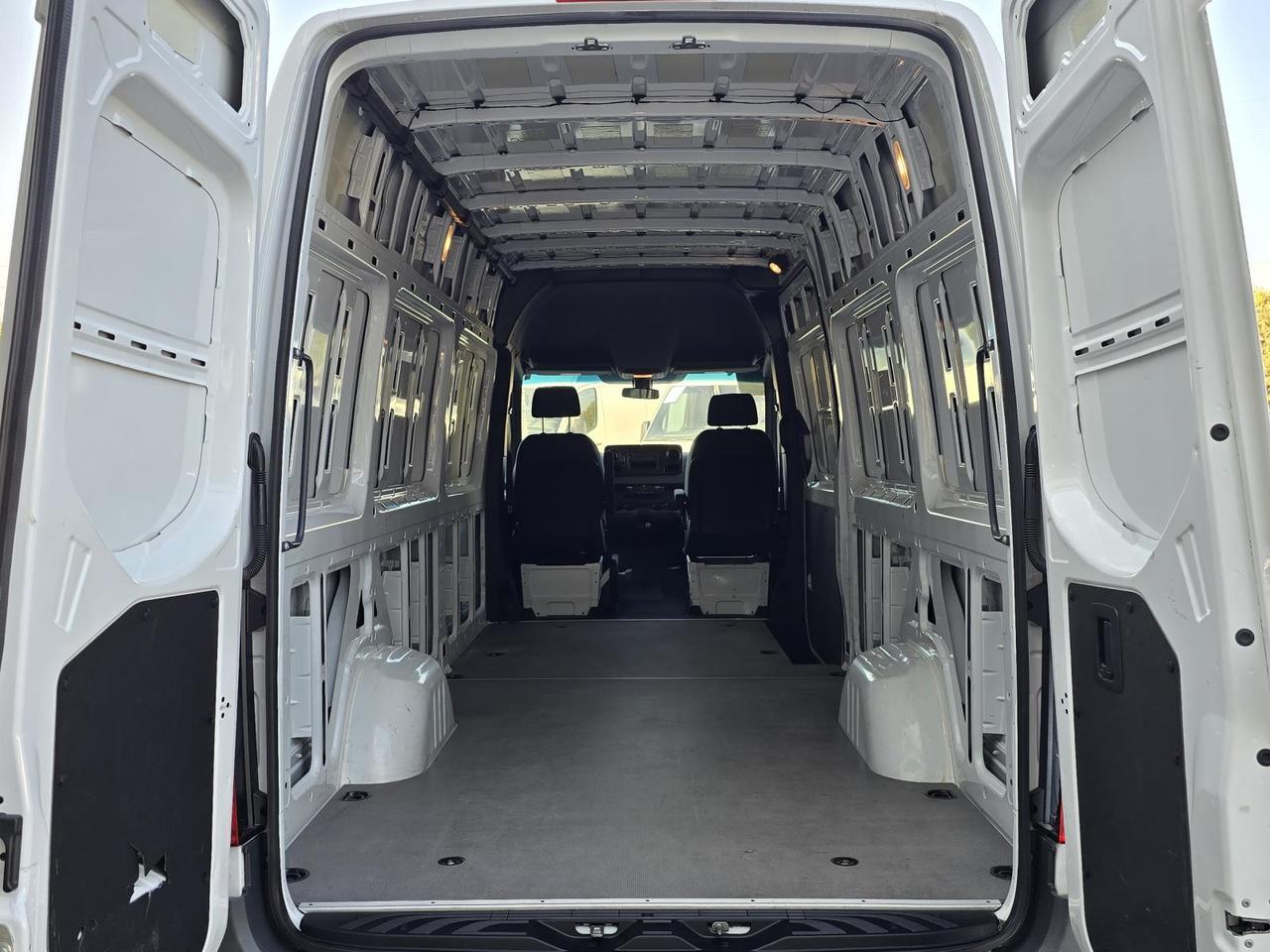 2023 Mercedes-Benz Sprinter Cargo Van 2500 High Roof 170WB RWD Concord NC