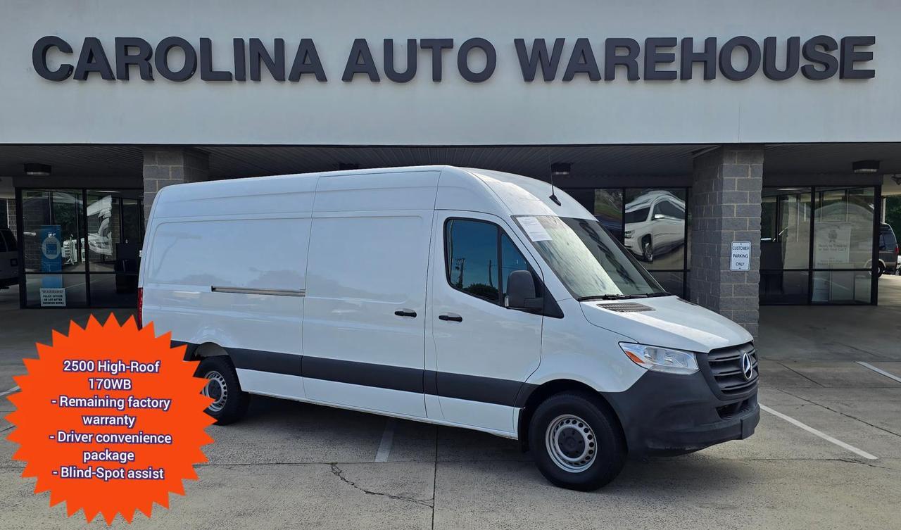 2023 Ford Transit Cargo Van photo 44