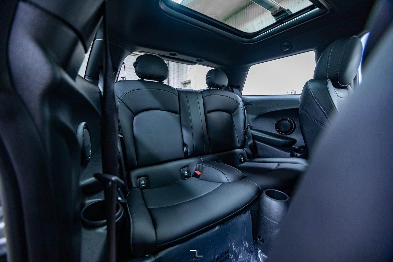 2023 Mini Cooper S 3 Door Hatchback Leather Roof Nav Red Deer AB