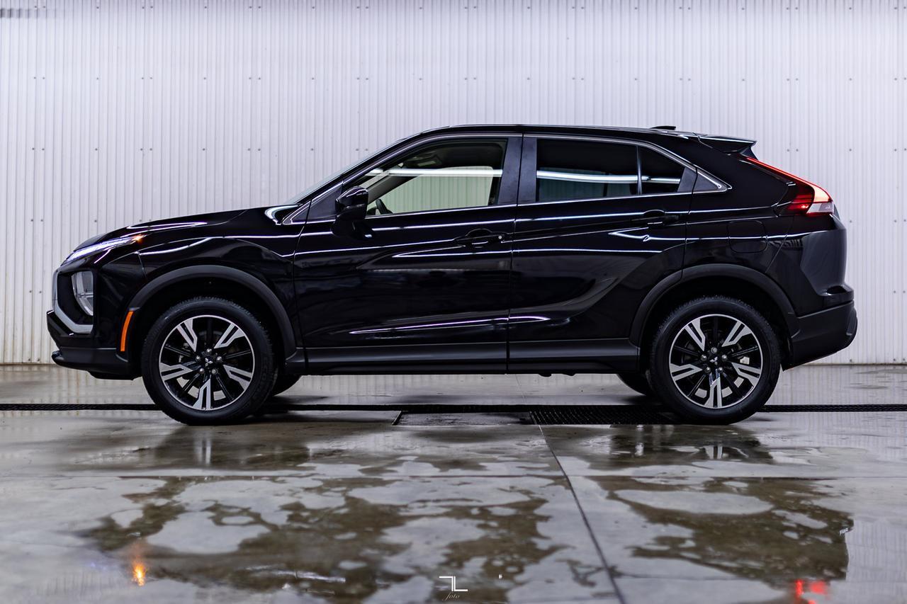 2023 Mitsubishi Eclipse Cross AWD ES BCam Red Deer AB