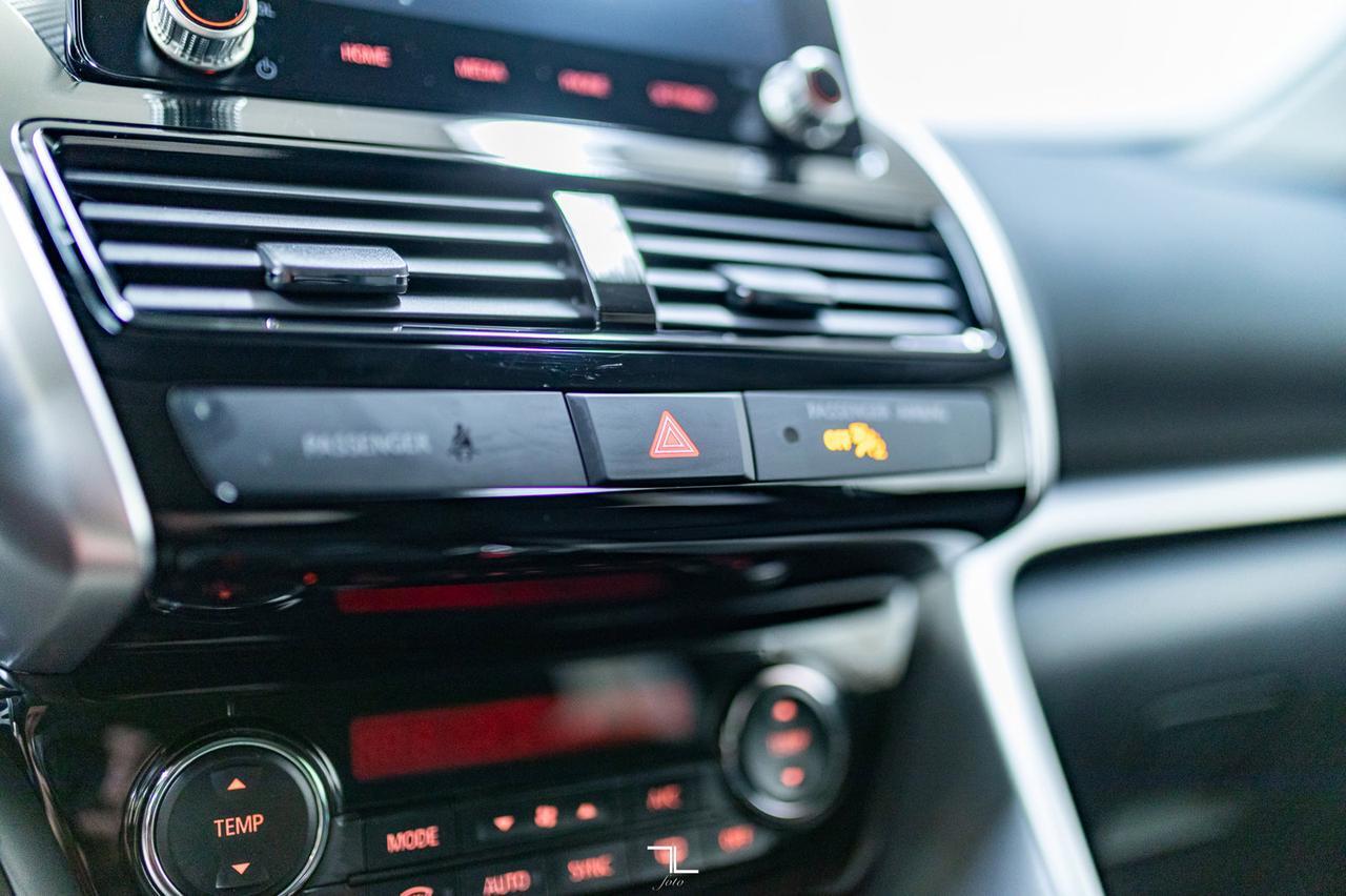 2023 Mitsubishi Eclipse Cross AWD SE BCam Red Deer AB