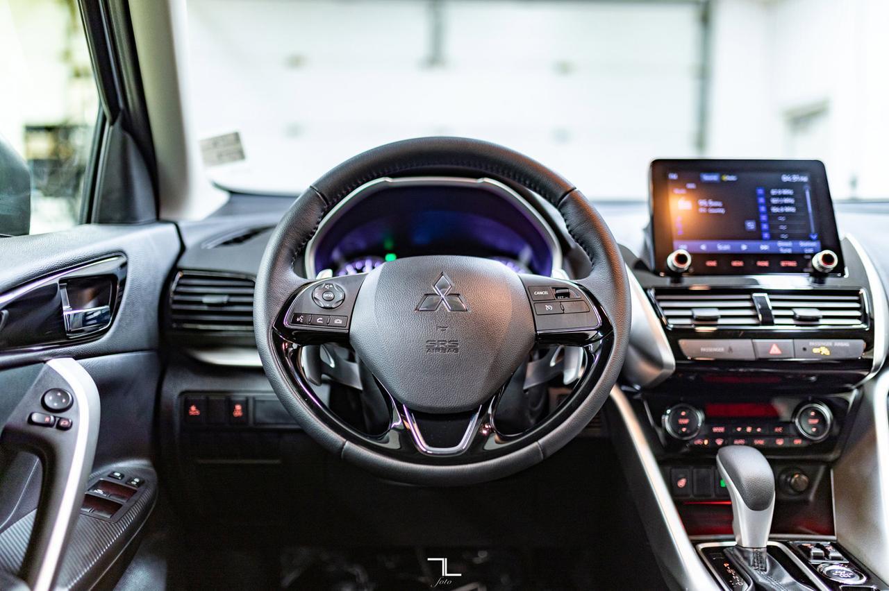 2023 Mitsubishi Eclipse Cross AWD SE BCam Red Deer AB