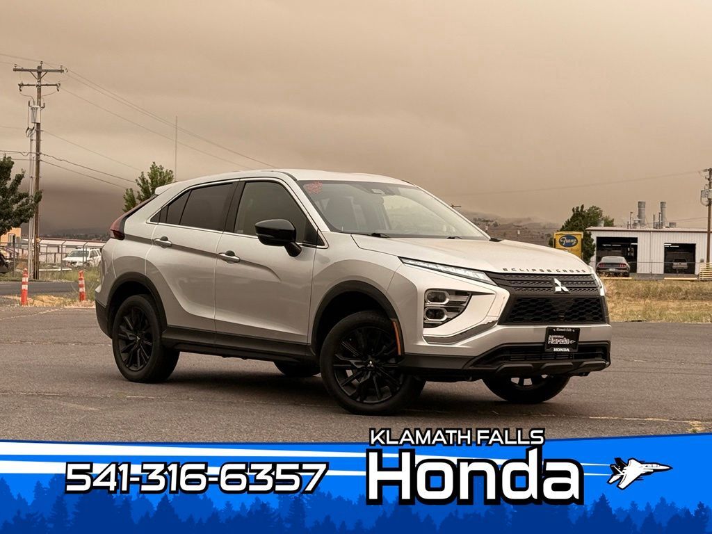 2023 Mitsubishi Eclipse Cross LE