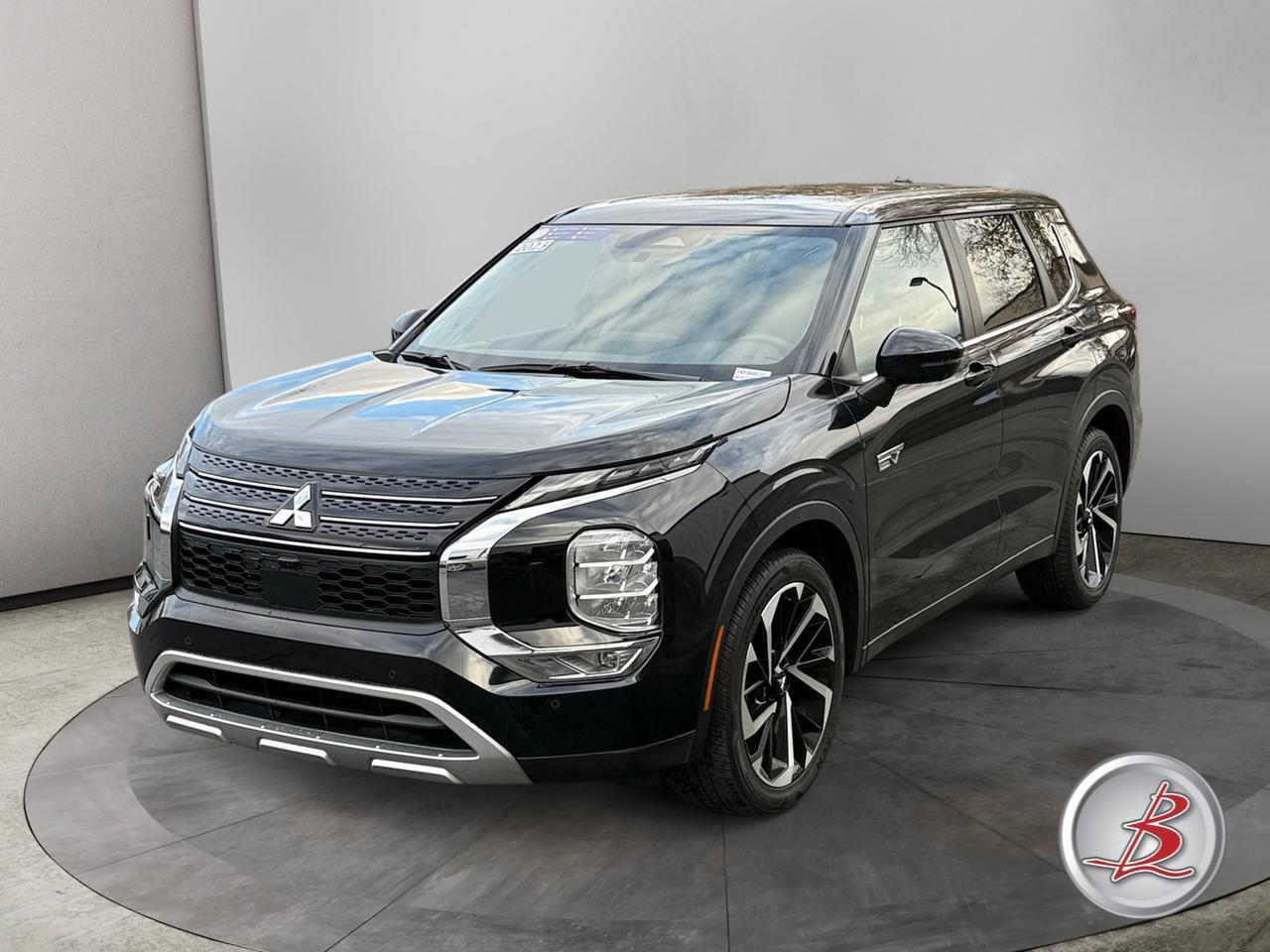 2023 Mitsubishi OUTLANDER PHEV SE