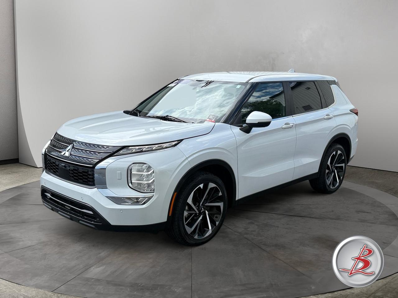 2023 Mitsubishi OUTLANDER SE Special Edition