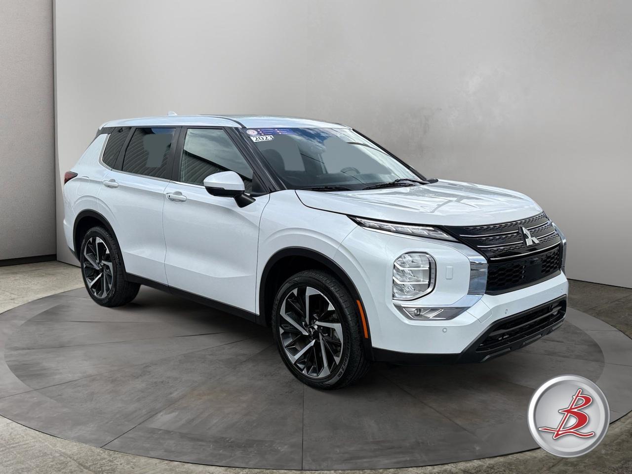 2023 Mitsubishi OUTLANDER SE Special Edition