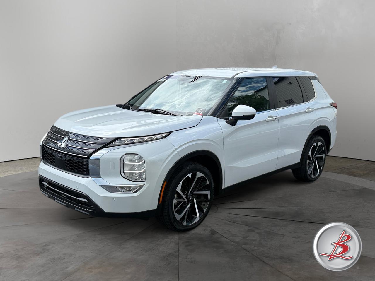 2023 Mitsubishi OUTLANDER SE Special Edition