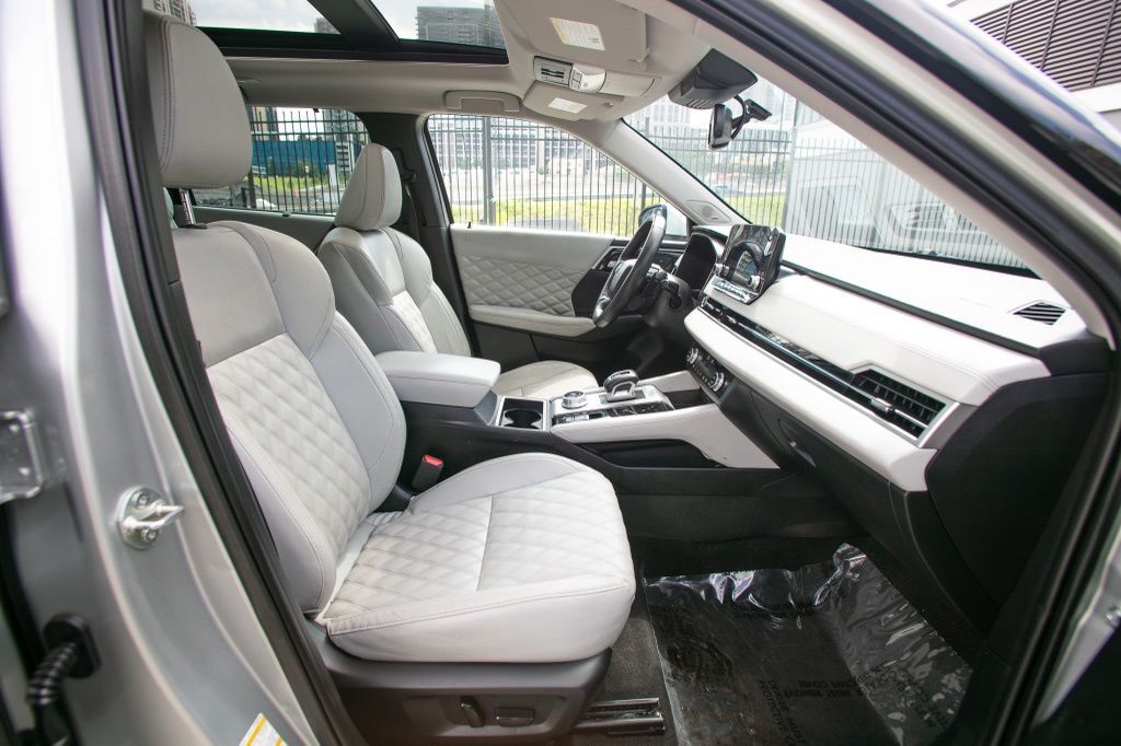 2023 Mitsubishi Outlander Atlanta GA