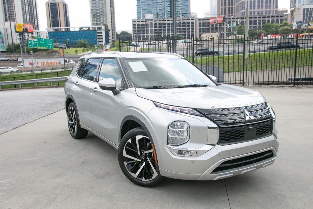 2023 Mitsubishi Outlander