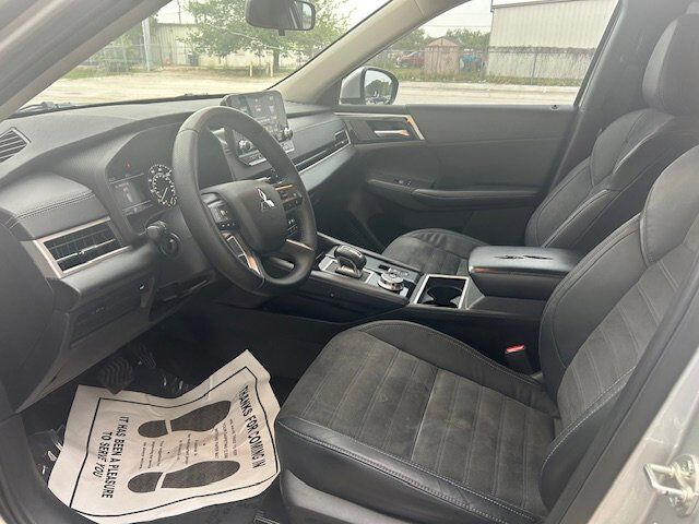 2023 Mitsubishi Outlander New Braunfels TX
