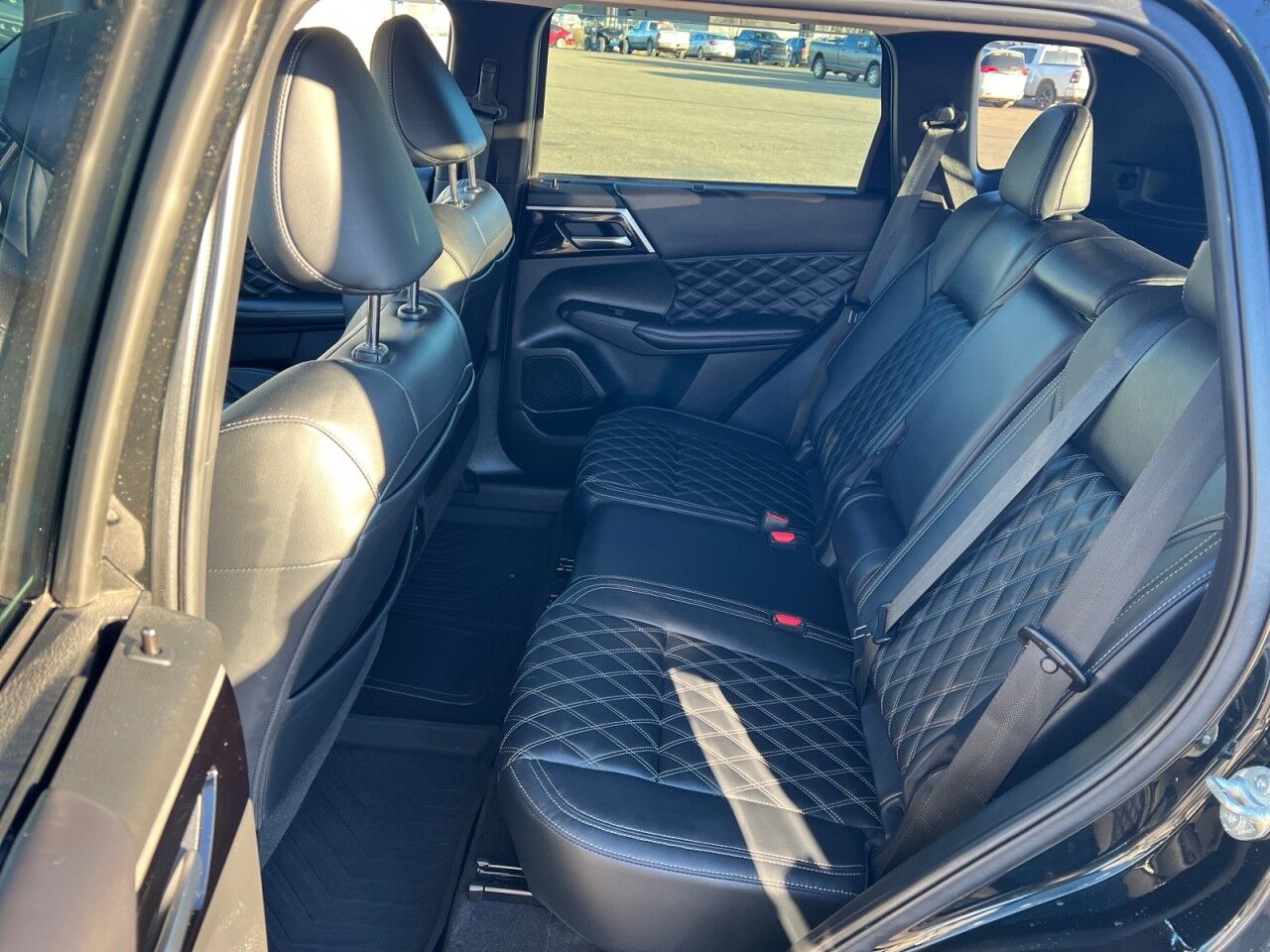 2023 Mitsubishi Outlander PHEV GT High Level AB