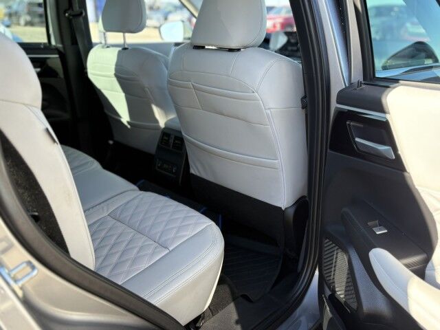 2023 Mitsubishi Outlander PHEV GT Whitecourt AB