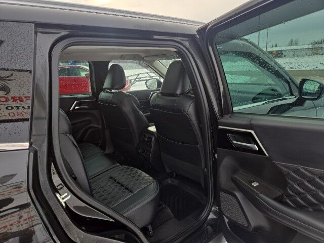 2023 Mitsubishi Outlander PHEV LE Whitecourt AB