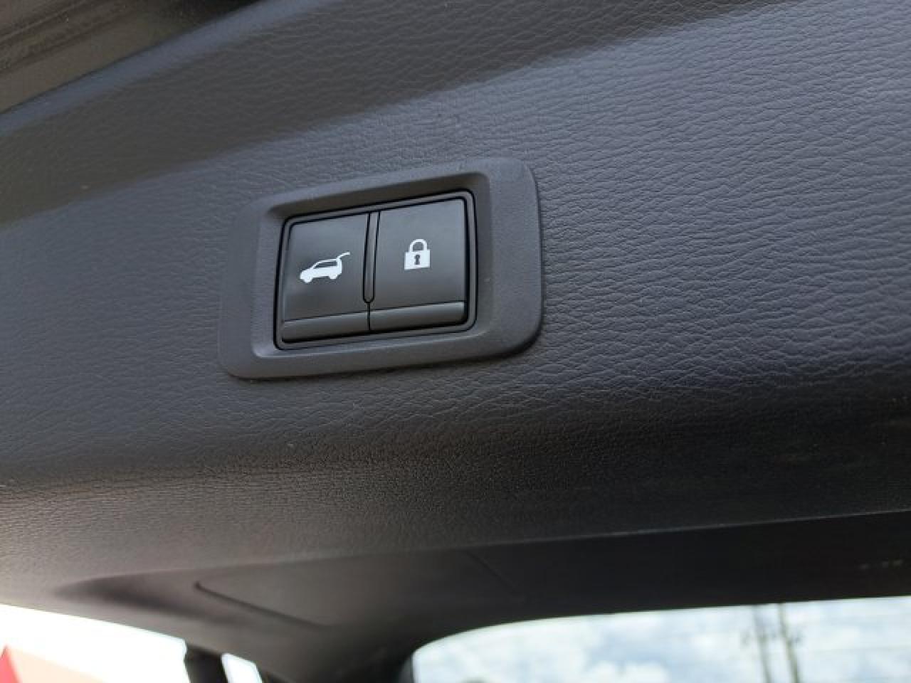 2023 Mitsubishi Outlander PHEV SE Lake Worth FL