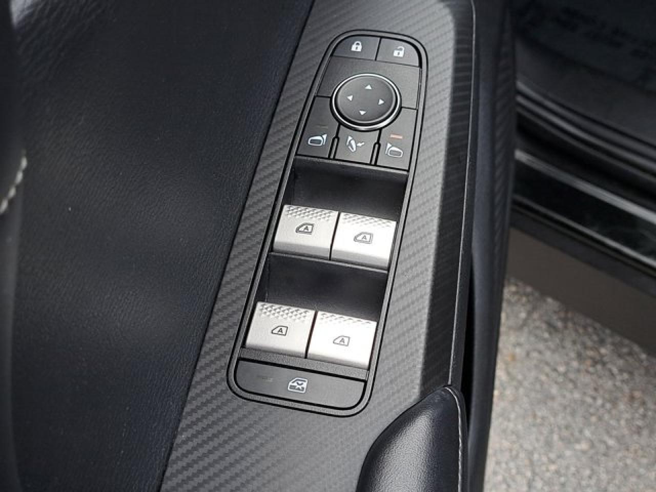 2023 Mitsubishi Outlander PHEV SE Lake Worth FL