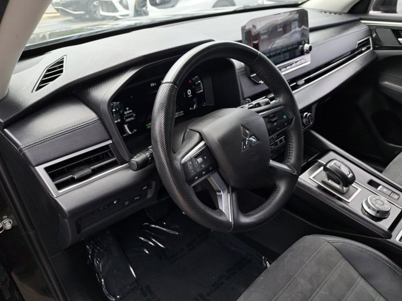 2023 Mitsubishi Outlander PHEV SE Lake Worth FL