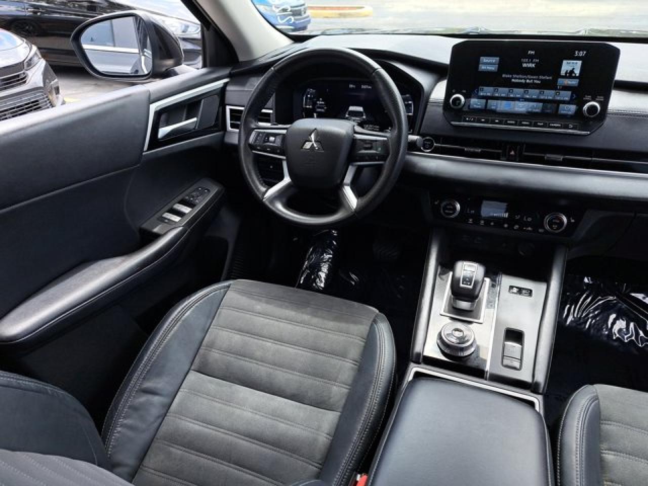 2023 Mitsubishi Outlander PHEV SE Lake Worth FL