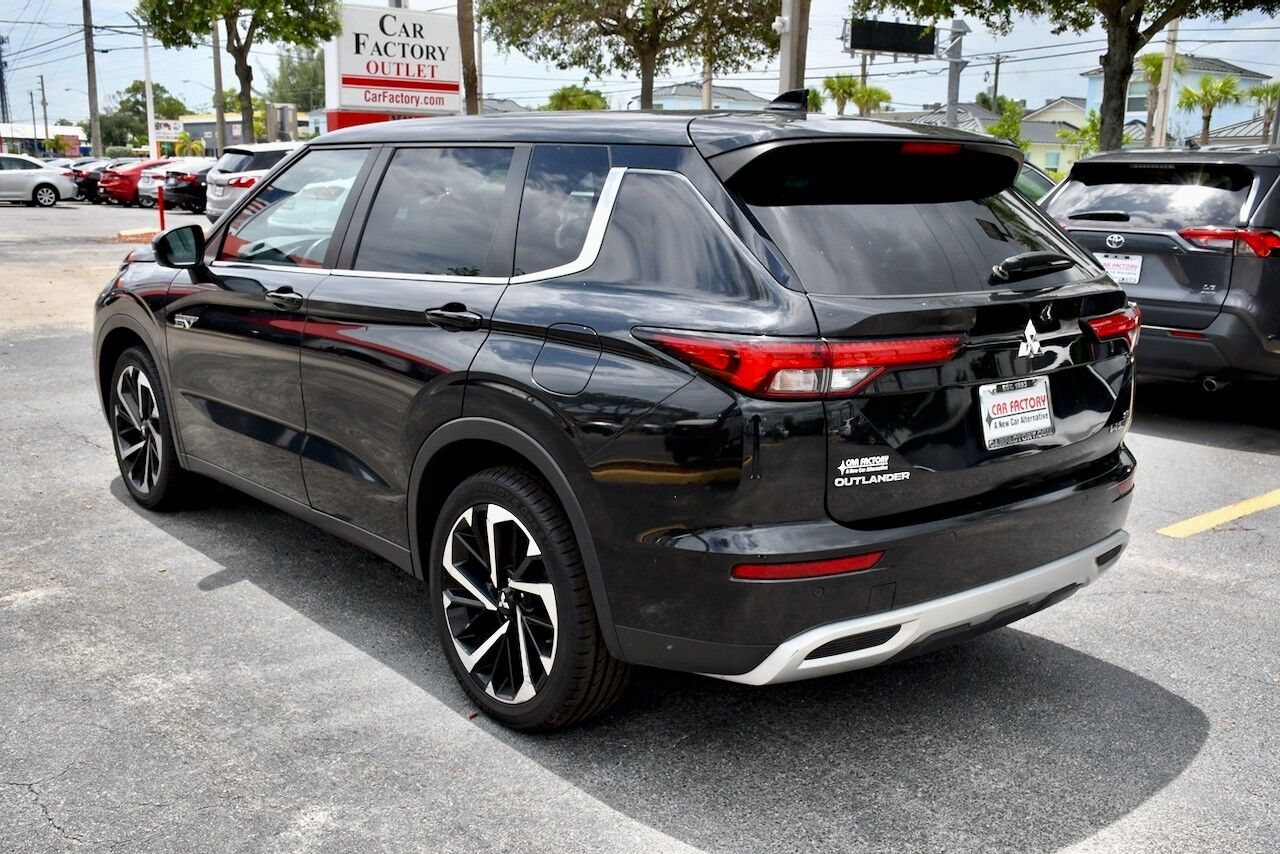 2023 Mitsubishi Outlander PHEV SE Doral FL
