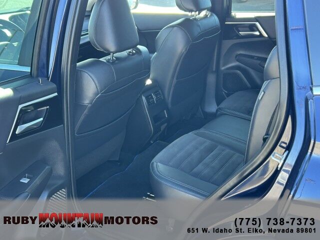 2023 Mitsubishi Outlander PHEV SE Elko NV