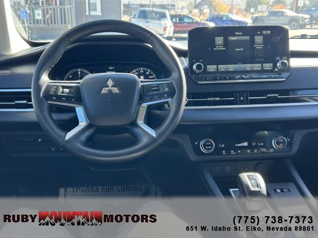 2023 Mitsubishi Outlander PHEV SE Elko NV