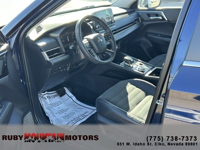 2023 Mitsubishi Outlander PHEV SE Elko NV