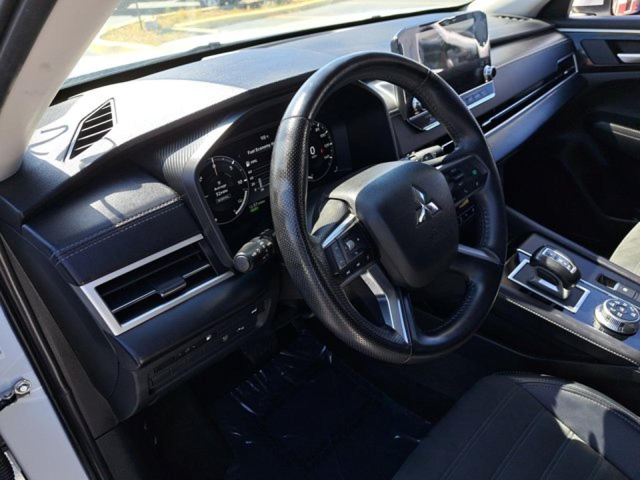 2023 Mitsubishi Outlander PHEV SE Lakeworth FL