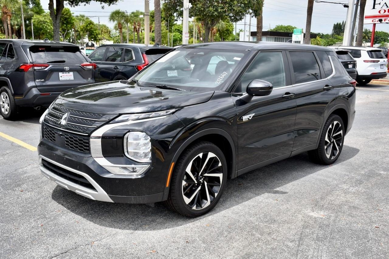 2023 Mitsubishi Outlander PHEV SE Lake Worth FL
