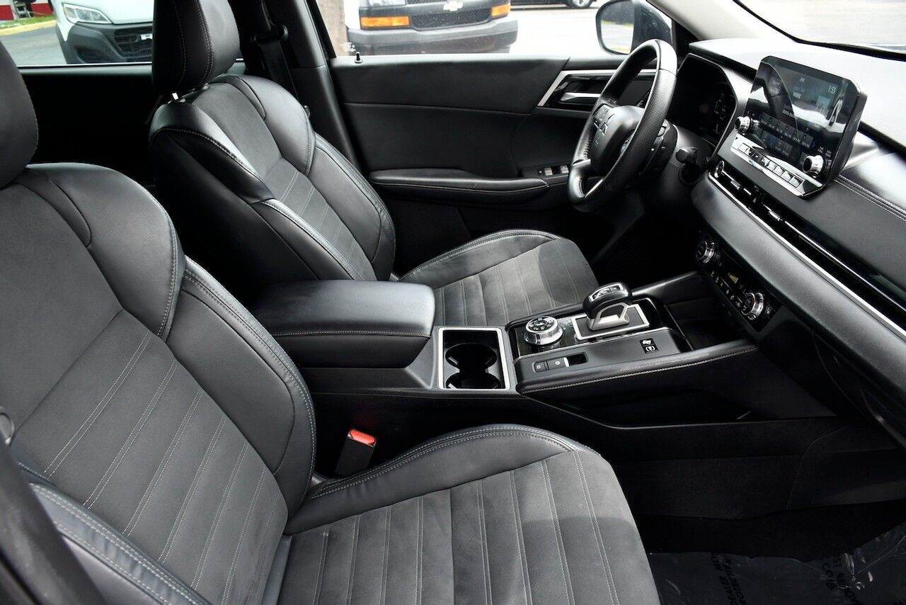 2023 Mitsubishi Outlander PHEV SE Doral FL