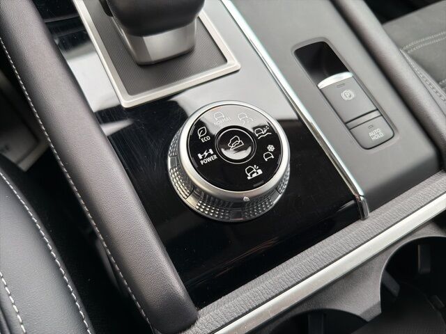 2023 Mitsubishi Outlander PHEV SE Watertown SD