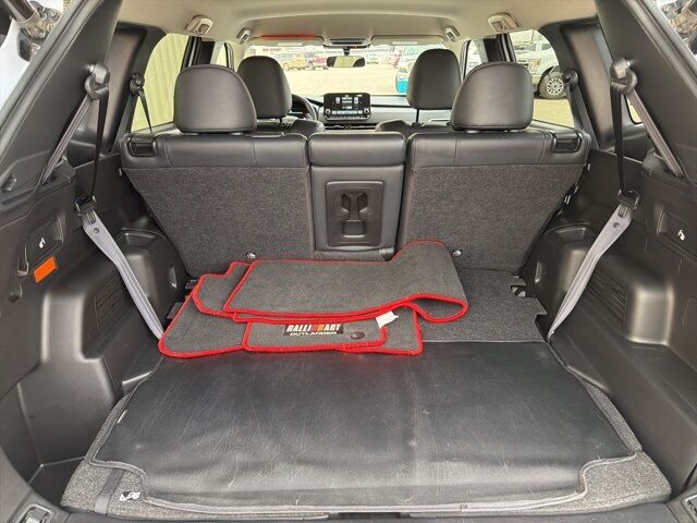 2023 Mitsubishi Outlander PHEV SE Watertown SD