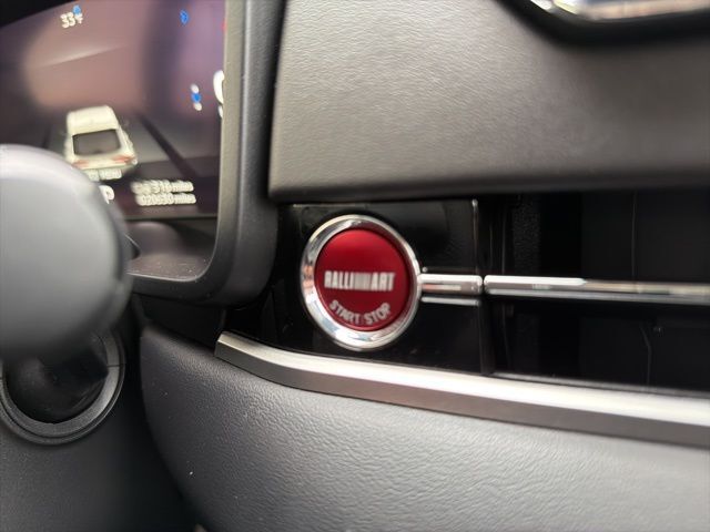 2023 Mitsubishi Outlander PHEV SE Watertown SD