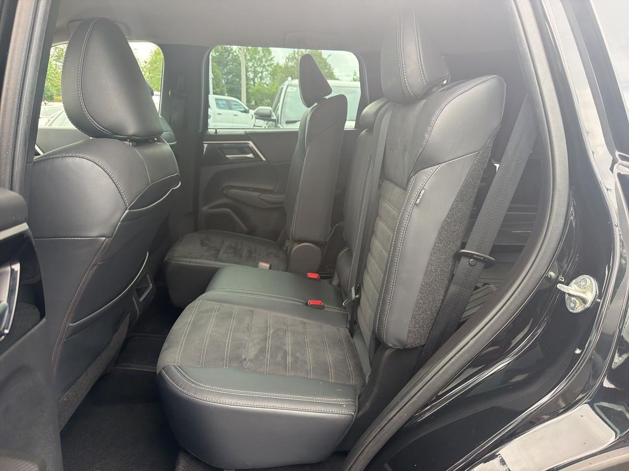 2023 Mitsubishi Outlander PHEV SE Gaithersburg MD