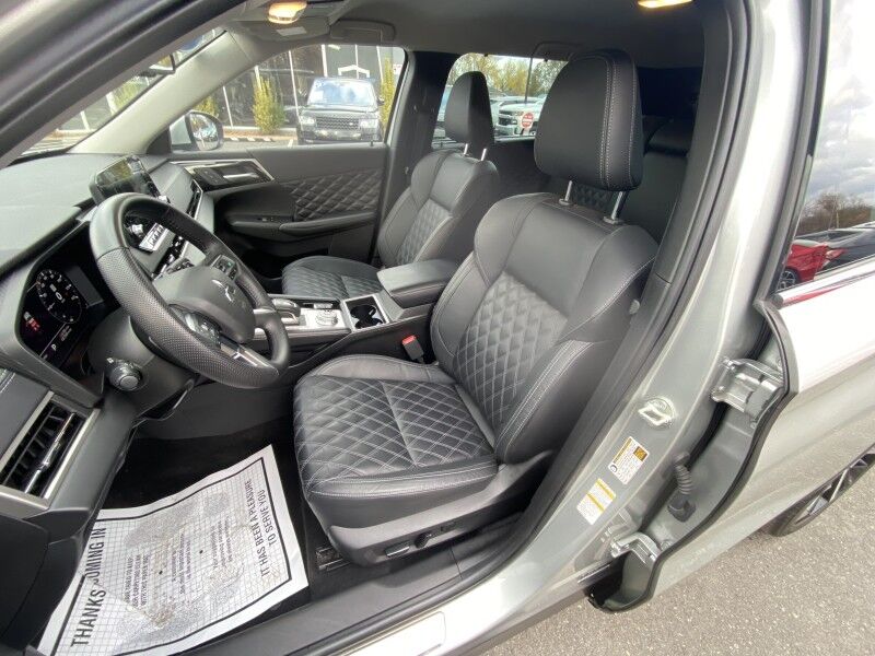 2023 Mitsubishi Outlander PHEV SEL Springfield PA