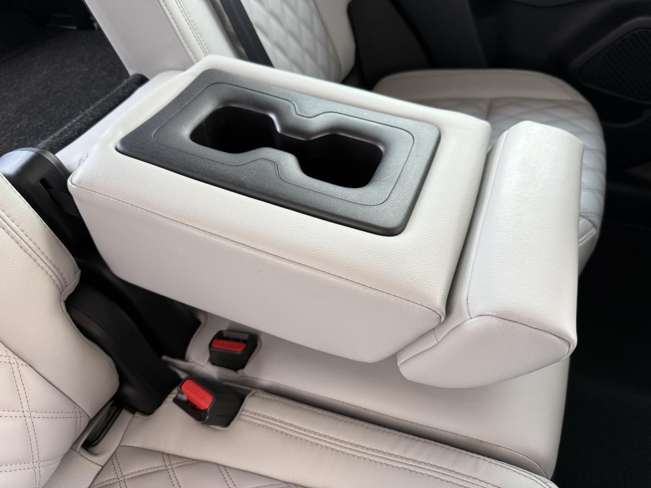 2023 Mitsubishi Outlander PHEV SEL Knoxville TN