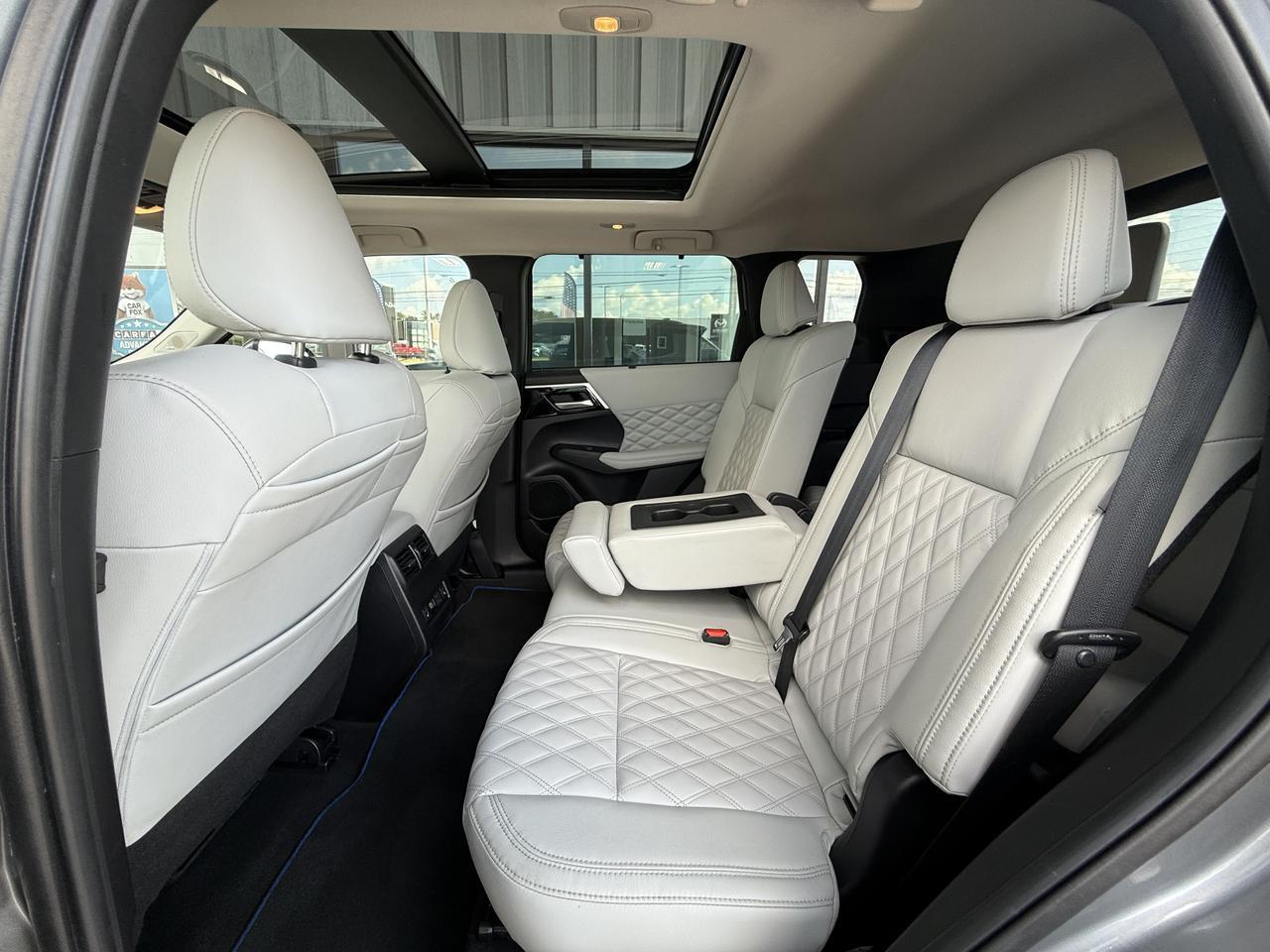 2023 Mitsubishi Outlander PHEV SEL Knoxville TN