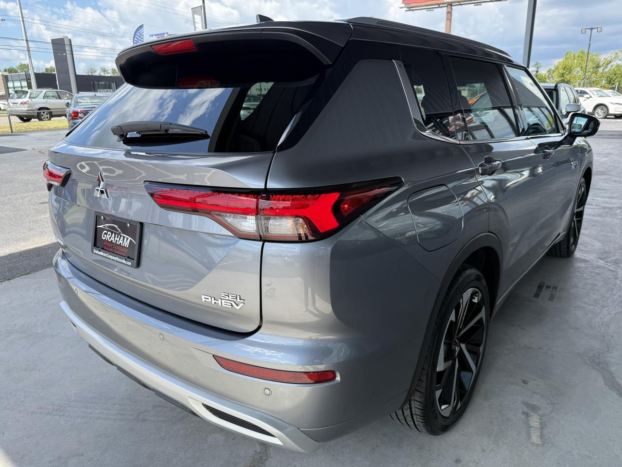 2023 Mitsubishi Outlander PHEV SEL Knoxville TN