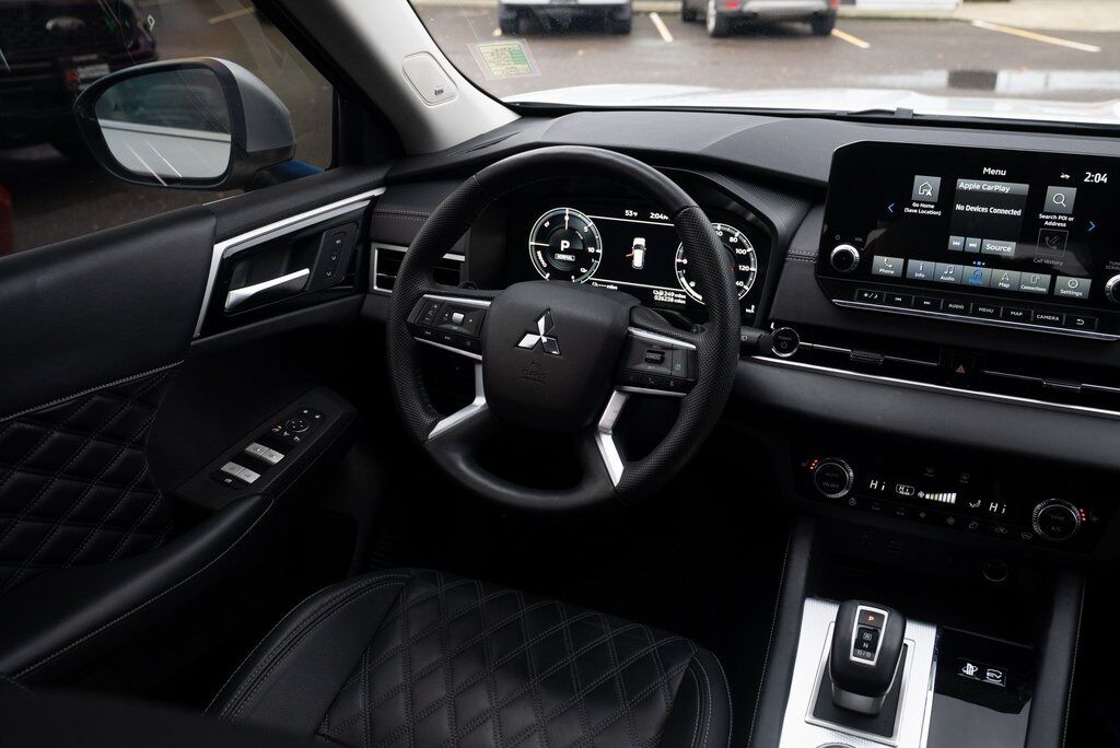 2023 Mitsubishi Outlander PHEV SEL Milwaukie OR