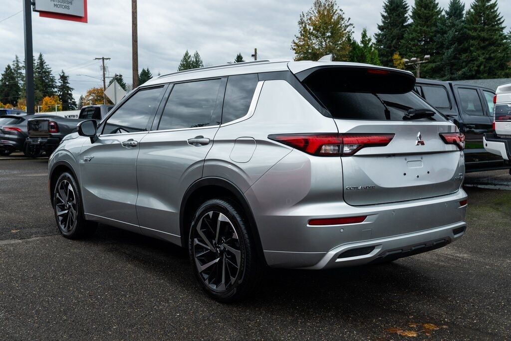 2023 Mitsubishi Outlander PHEV SEL Milwaukie OR
