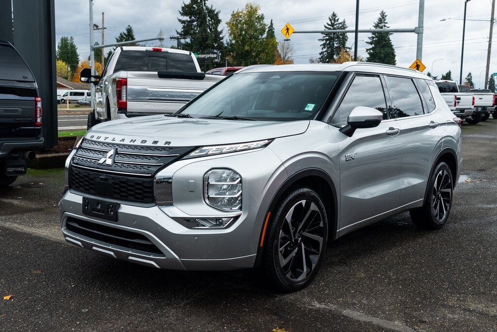 2023 Mitsubishi Outlander PHEV SEL Milwaukie OR