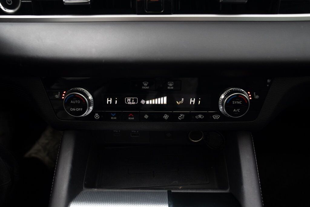 2023 Mitsubishi Outlander PHEV SEL Milwaukie OR